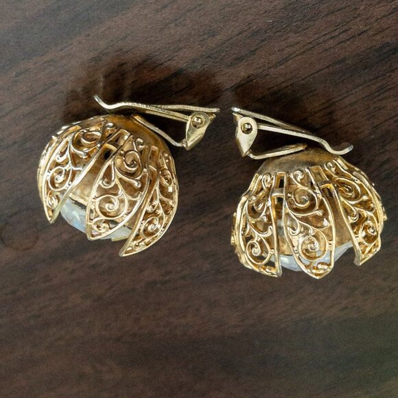 Vintage Judy Lee Filigree Clip On earrings Aurora Borealis Crystal Rhinestone - Picture 6 of 7